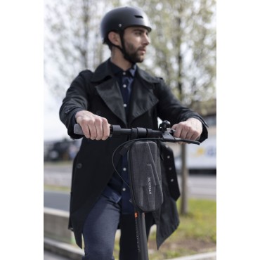 CELLULARLINE NEWRBAN SCOOTER/ BiSiKLET SU GEÇİRMEZ GIDON ÇANTASI